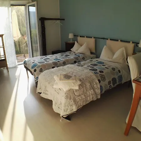 Guglielmina Bed & Breakfast 3*